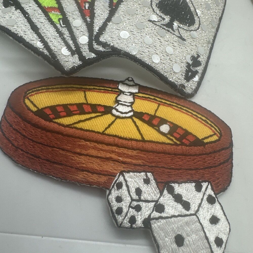 Vintage Lot 5 Patches Casino Gambling LAS VEGAS Cards Slot New Free Shipping - Picture 6 of 7